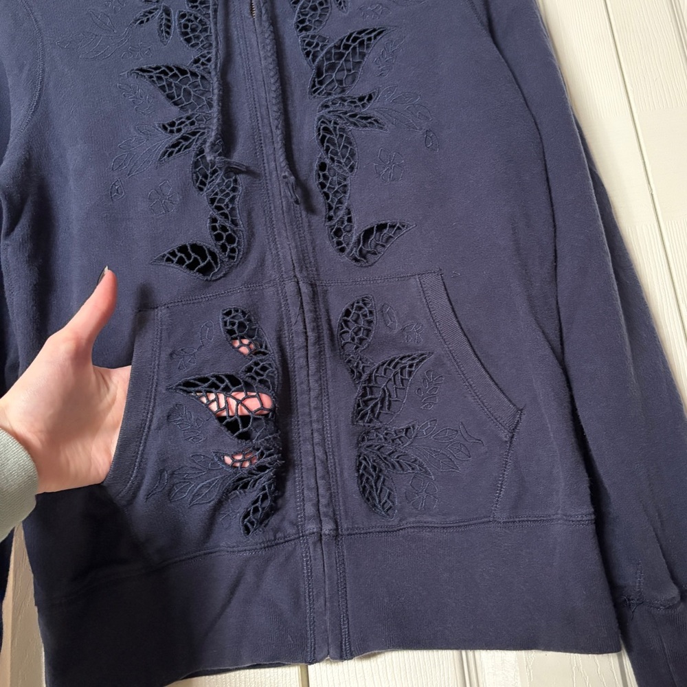 Lucky Brand Cutout Zip Hoodie - Picture 6 of 6